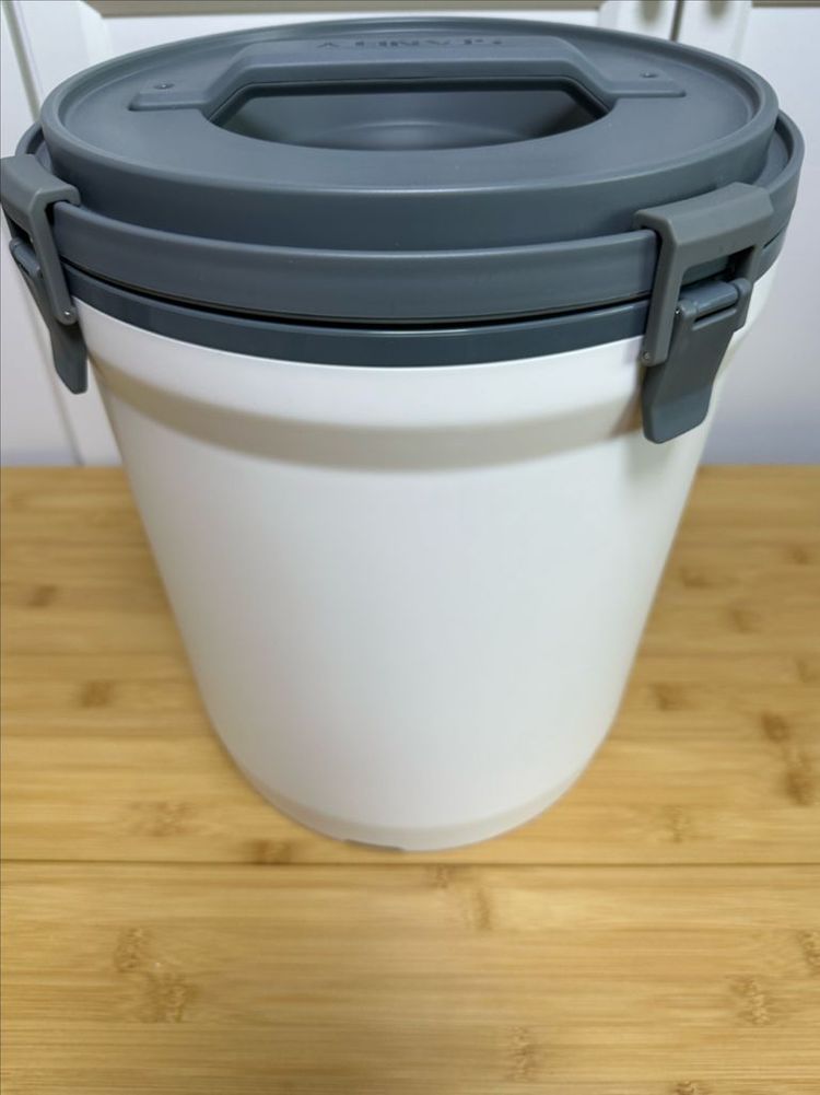 스탠리 워터저그 7.5L 화이트 새제품 이미지