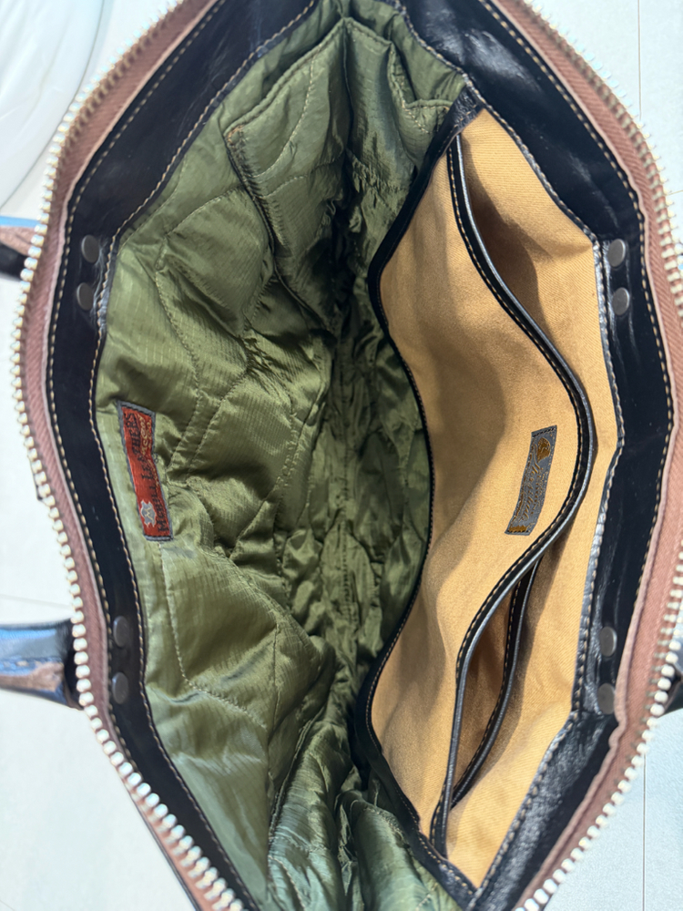 토이즈맥코이 헬멧백 이미지