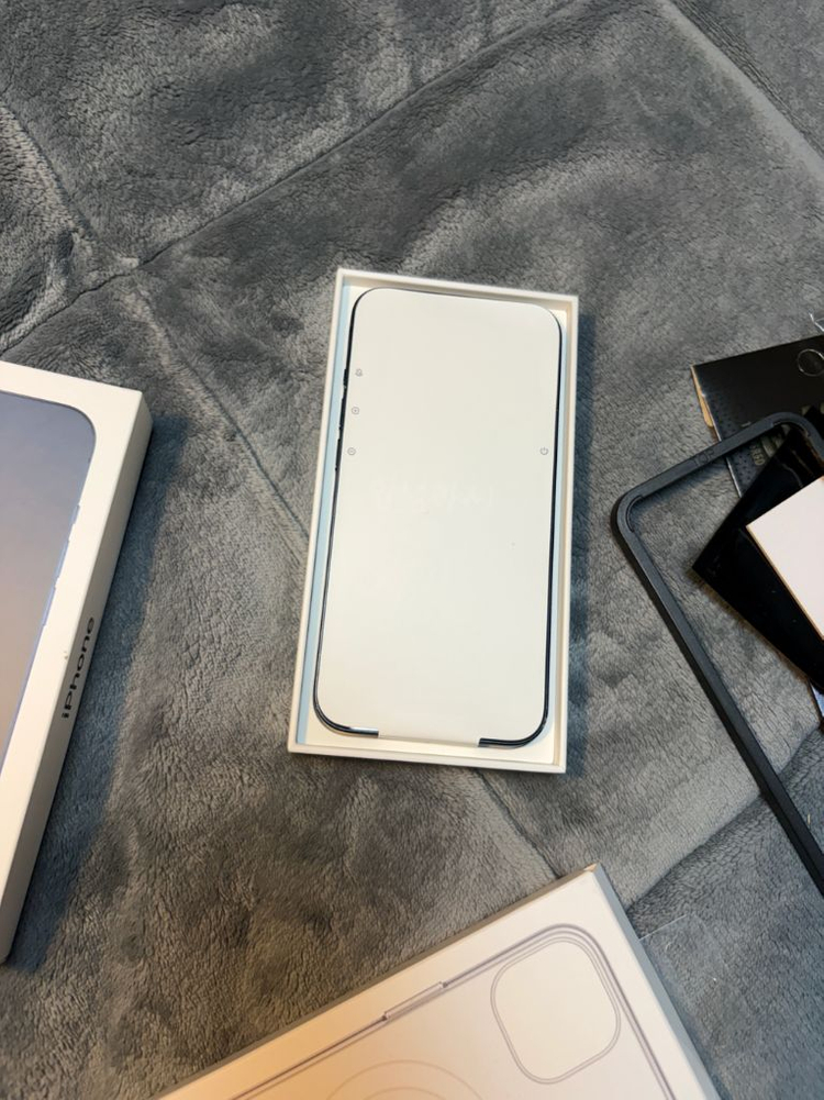 Apple 아이폰 13 미드나이트 256GB 이미지