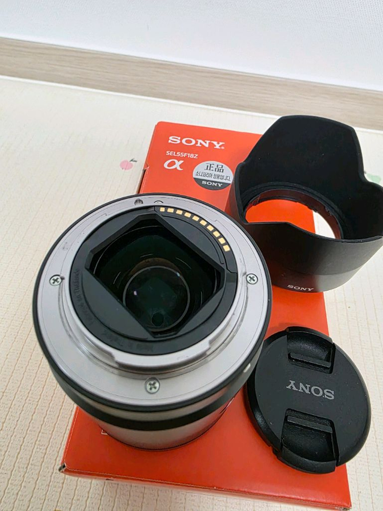 소니FE 85mm F1.4 gm, 55mm F1.8 za 이미지