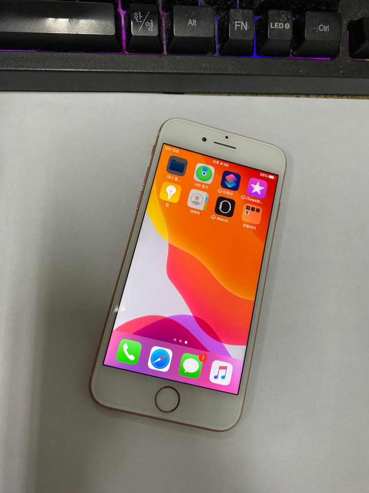 아이폰8 로즈골드 SSS급 64GB 배터리100% 자녀폰 레트로감성 인스타 카메라폰 사진폰 060119 이미지