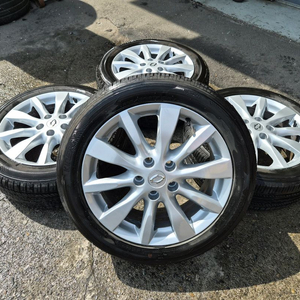 르노삼성 17인치 휠타이어 sm3 sm5 sm6 sm7 qm5 이미지