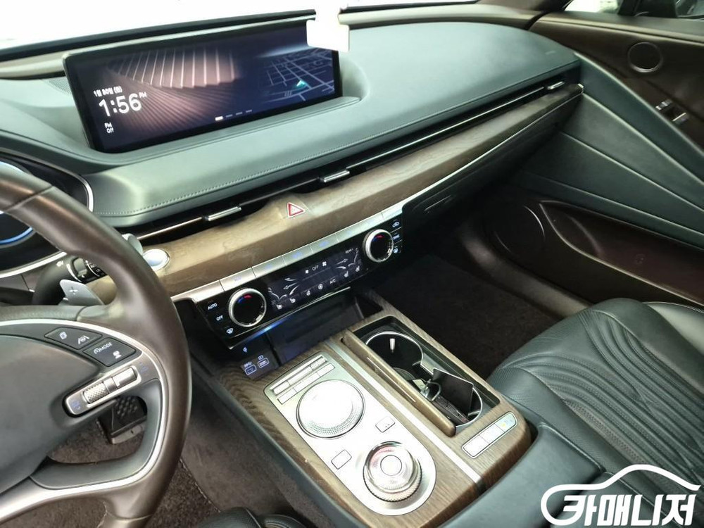 [제네시스]G80(RG3) 2.2 디젤 2WD 기본형 (5인승) 이미지