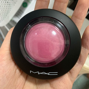 새상품 맥 mac 미네랄라이즈 블러쉬 버블스 플리즈 bubbles please 이미지