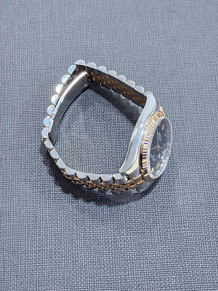 롤렉스 남성용 데이저스트 로즈골드 검판 로만 팝니다 36mm 116231 이미지