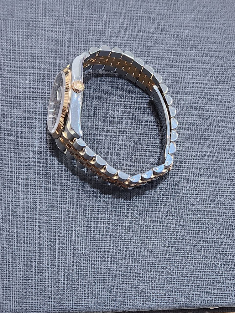 롤렉스 남성용 데이저스트 로즈골드 검판 로만 팝니다 36mm 116231 이미지