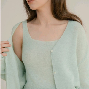 새상품 유메르 뮬르 모헤어 뷔스티에 퓨어민트 이미지