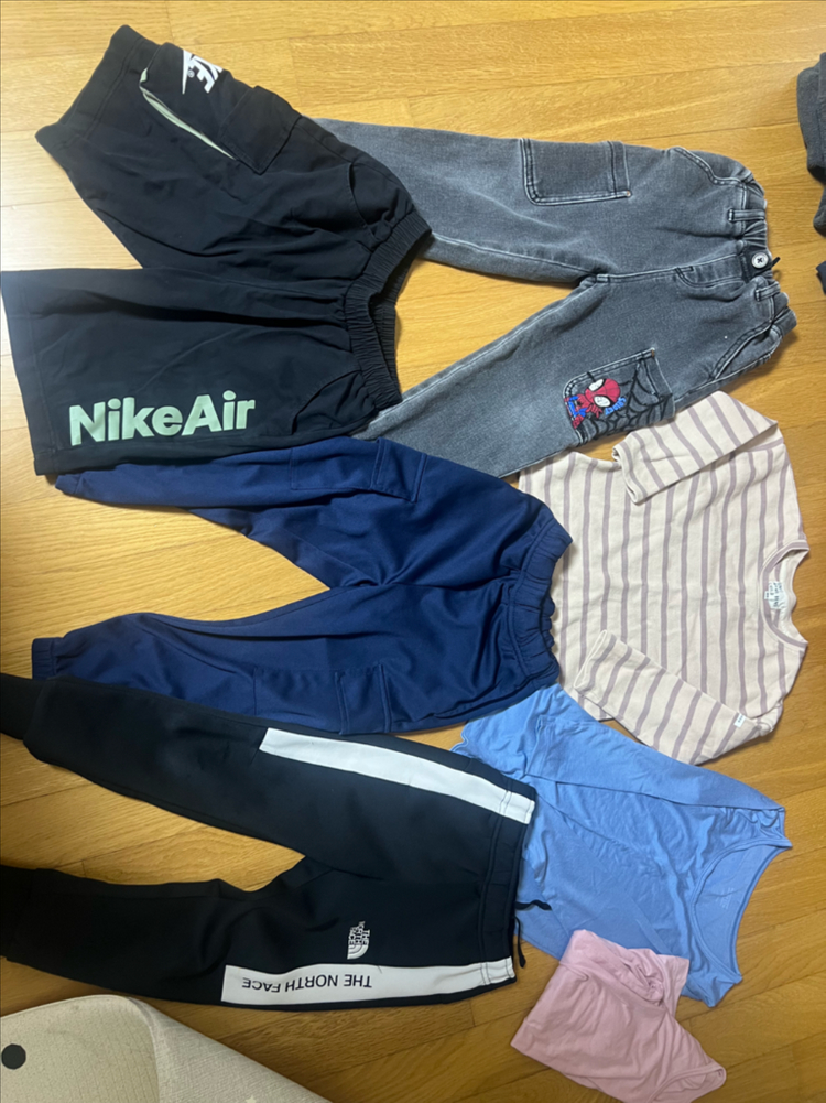 남아옷 100 110사이즈 남아옷 일괄옷 버버리 키즈 맨투맨, 베네베네 메르씨유 스트라이프 티셔츠 박스옷 이미지