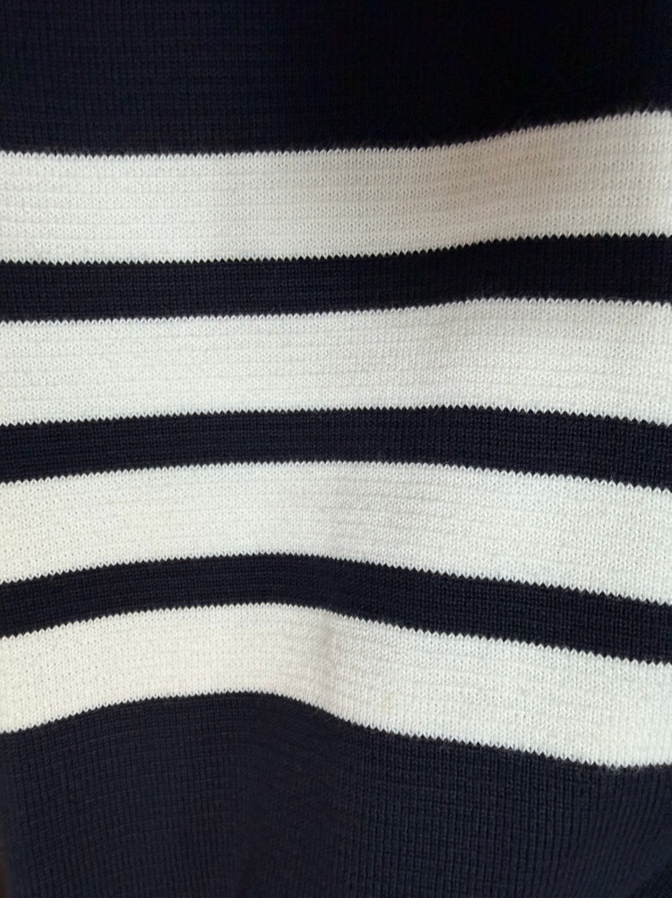 톰브라운 정품 밀라노스티치 가디건 새상품급 싸게 급처합니다.!!! 이미지