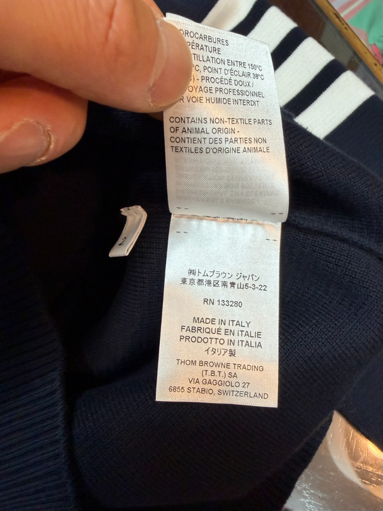 톰브라운 정품 밀라노스티치 가디건 새상품급 싸게 급처합니다.!!! 이미지