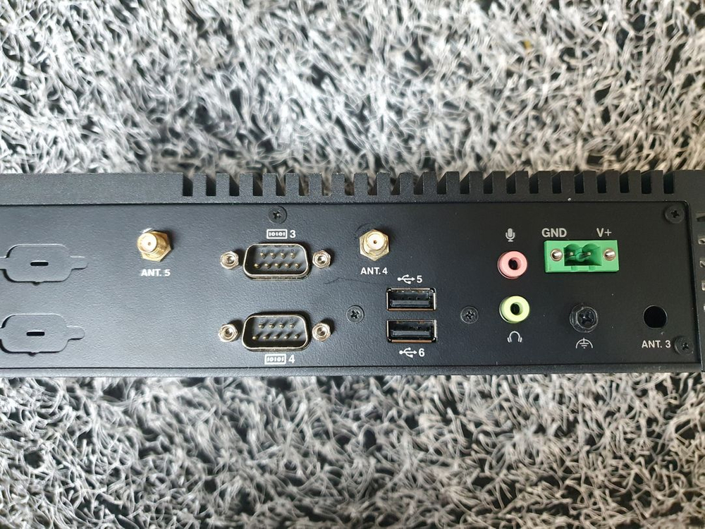 Asus IoT pe2000u 산업용 팬리스 임베디드 미니 PC AIoT 이미지