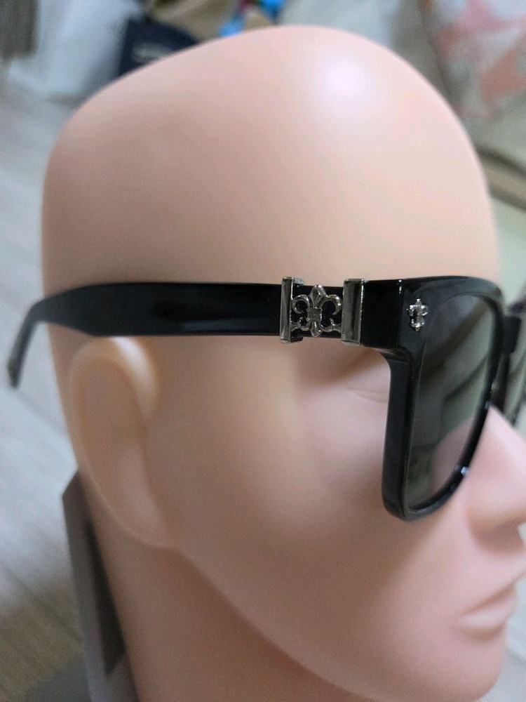 크롬하츠 선글라스 새상품 이미지