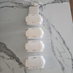 스위치봇 전동커튼 4개 스위치봇 전용허브 이미지