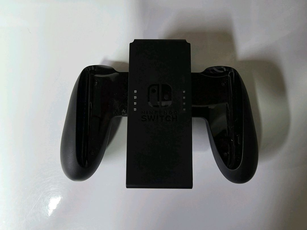 닌텐도 스위치 OLED 화이트 독세트+스컬앤코 그립+케이스 풀구성 이미지