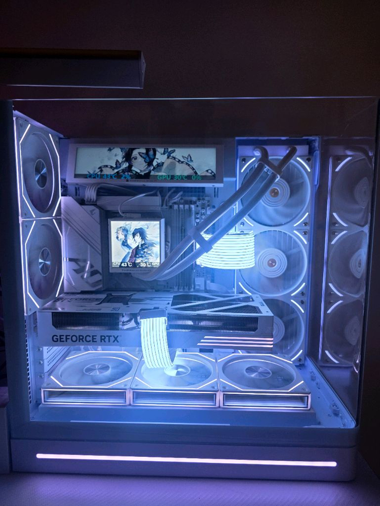 라이젠7 9850X3D RTX5070TI 갤럭시PC 이미지