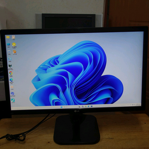 엘지 엘이디 컴퓨터모니터 3만원 이미지