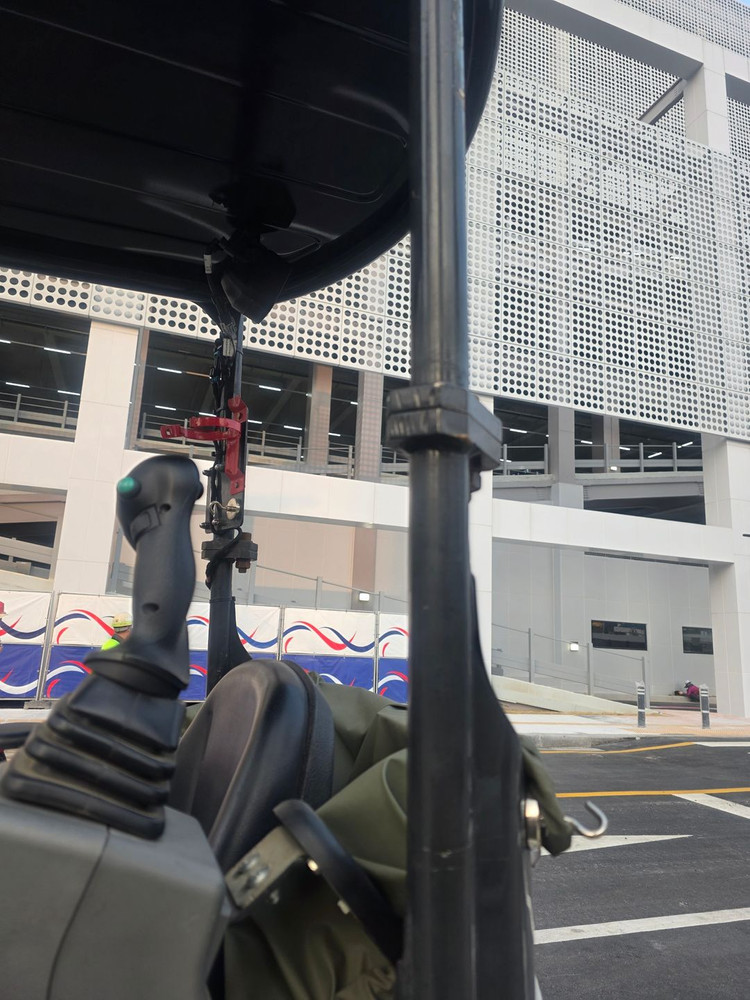 바브켓 미니굴삭기 E20 2022년식 330시간 가동 틸트로테이터 장착 이미지