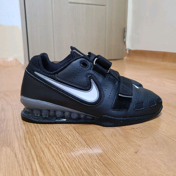 [250]나이키 로말레오2 역도화 상태최상 이미지