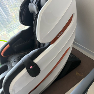 휴테크 안마의자 카이 L7 이미지