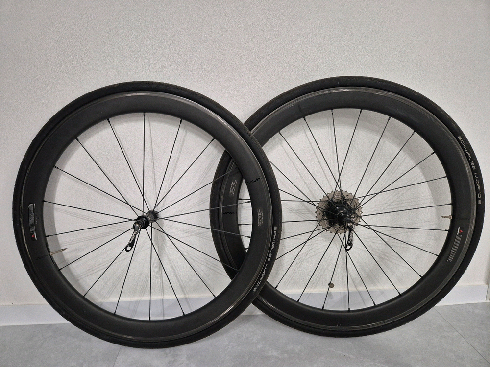 아비아브 아데온 카본 로드 자전거 휠셋 슈발베 루가노 타이어 튜브 신품급 포함 급처 (스프라켓 제외) 이미지
