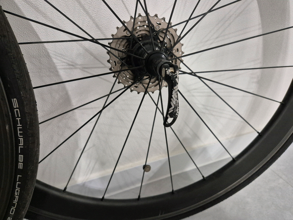 아비아브 아데온 카본 로드 자전거 휠셋 슈발베 루가노 타이어 튜브 신품급 포함 급처 (스프라켓 제외) 이미지