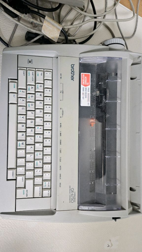 브라더 전자 영문타자기 이미지