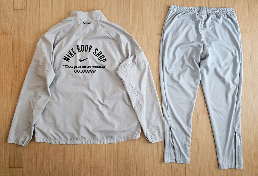 나이키바람막이XXL , 나이키바지L , 나이키반팔 2종 이미지