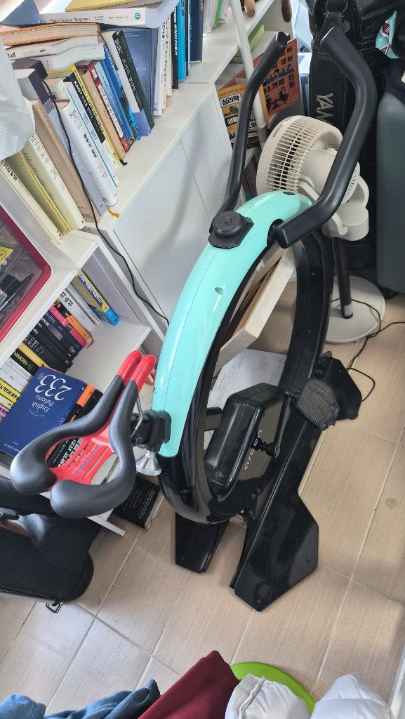 아크온 실내 자전거 스피닝 사이클 이미지