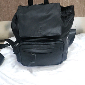 아카이브앱크 나일론 백팩/토리버치 쉐브론 반지갑 등 이미지