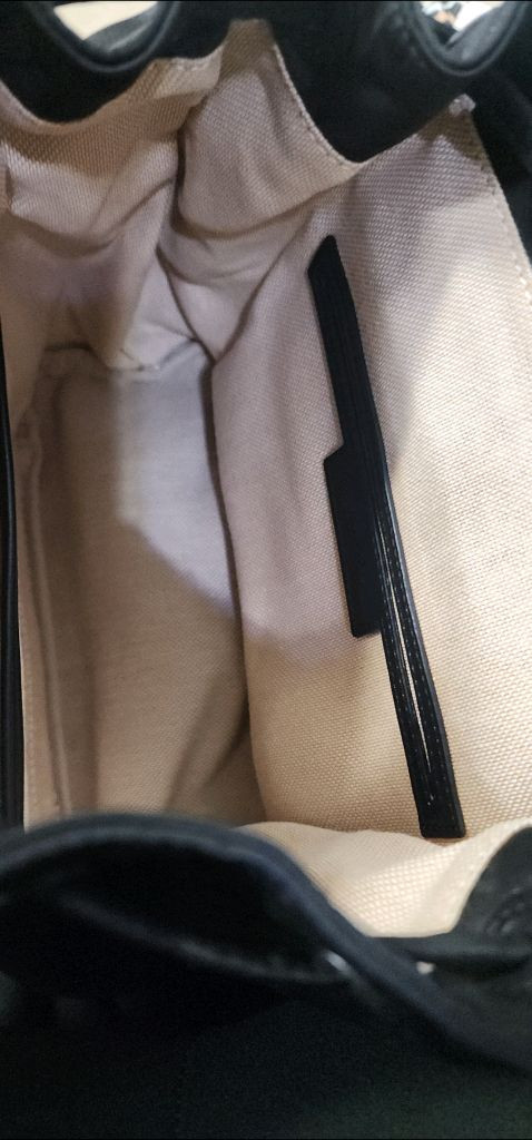 아카이브앱크 나일론 백팩/토리버치 쉐브론 반지갑 등 이미지