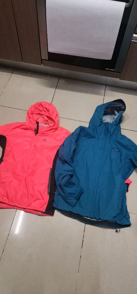 몬츄라 여성 후드 바람막이 M/ 아크테릭스 여성 집업 이미지