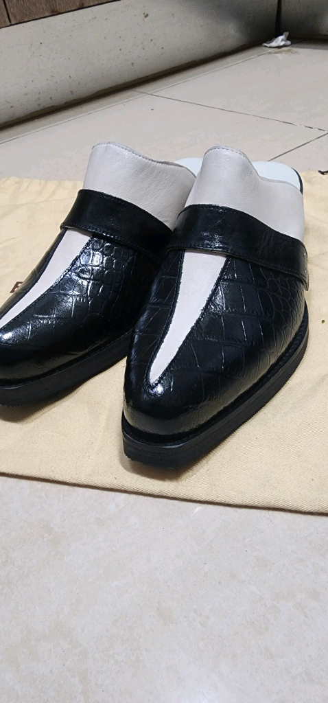 아워레가시 남자 뮬 샌들 260~265/ 보테가베네타 반지갑 이미지