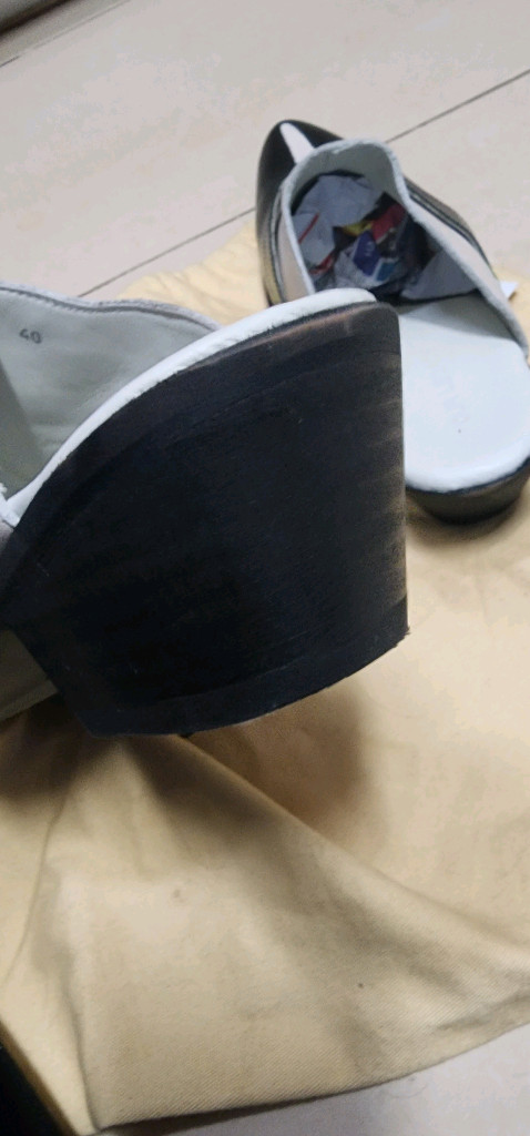 아워레가시 남자 뮬 샌들 260~265/ 보테가베네타 반지갑 이미지