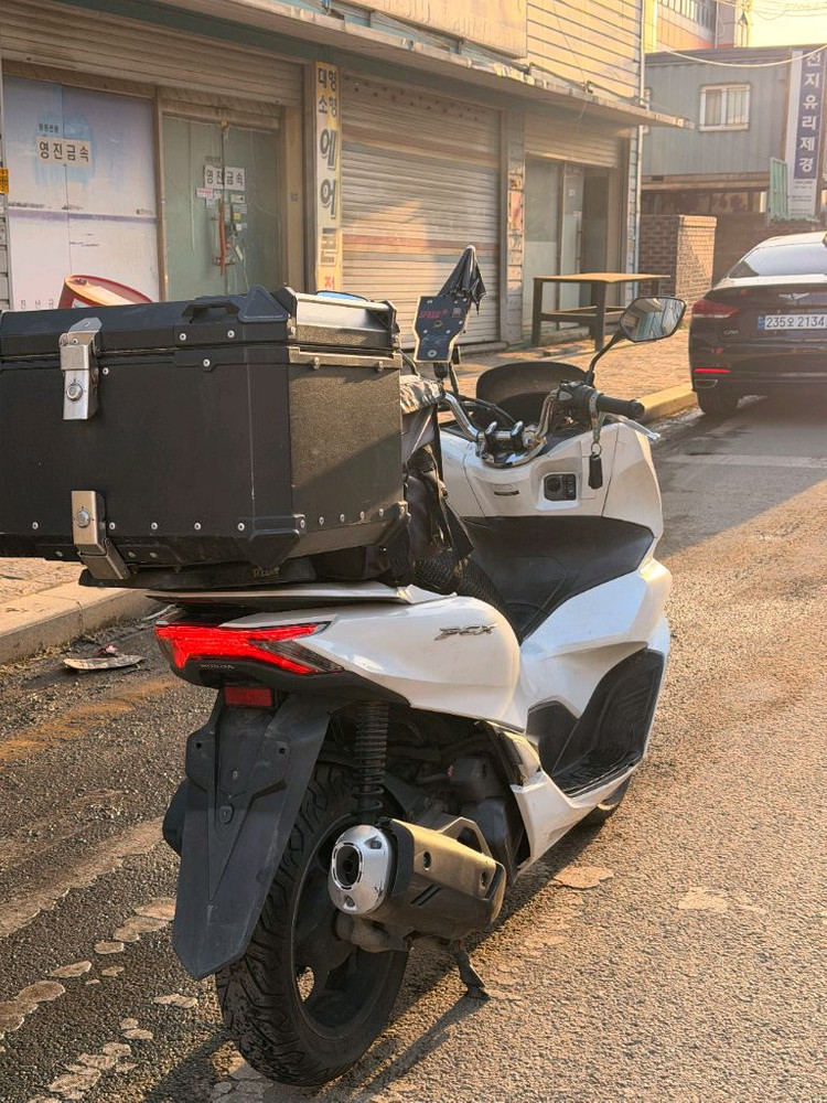 21년식 PCX 125 판매합니다 이미지