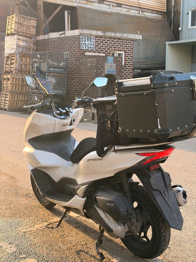 21년식 PCX 125 판매합니다 이미지