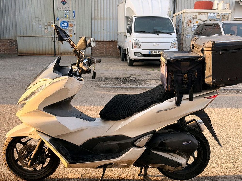 21년식 PCX 125 판매합니다 이미지