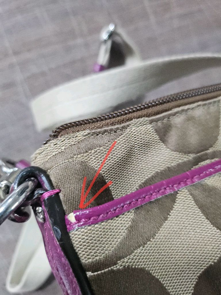 [F] 코치 시그니처로고 퍼플핑크 크로스백 가방 이미지