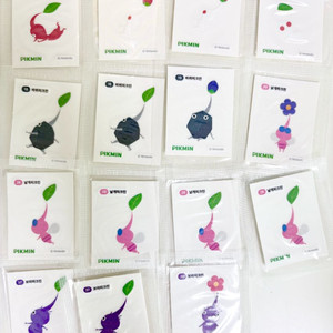씨유 피크민 블룸 띠부씰 스티커 호루라기 교환 양도 판매 가나디 쿠로미 포켓몬 이미지