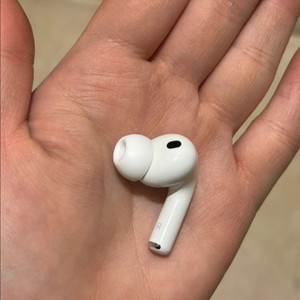 에어팟 프로 오른쪽 유닛 이미지