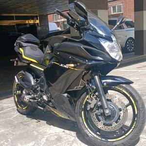야마하 XJ6 디비전 ABS(R6 4기통 엔진디튠+익실 풀배기시스템 구조변경완료+낮은 시트고 785mm) 이미지