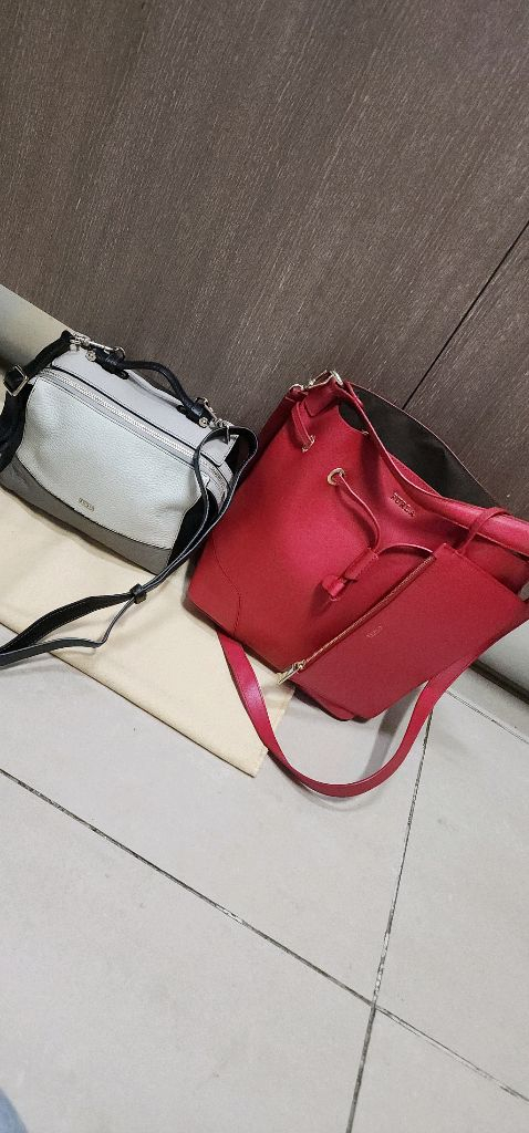 훌라 FURLA 버킷백 이미지