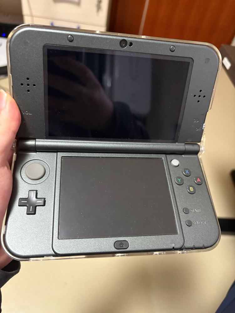 닌텐도 new 3ds 하이랄 에디션 이미지