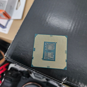 i7-10700f 장착만 한번 해본 제품 팝니다. 이미지