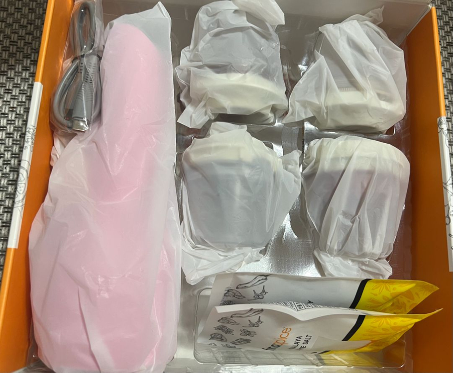 파이나밀그라인더 2세대 전동 그라인더 핑크 (4P세트), 테콘 프리미엄 채칼, 핸드 블랜더, 칼로피그 저당밥솥 이미지