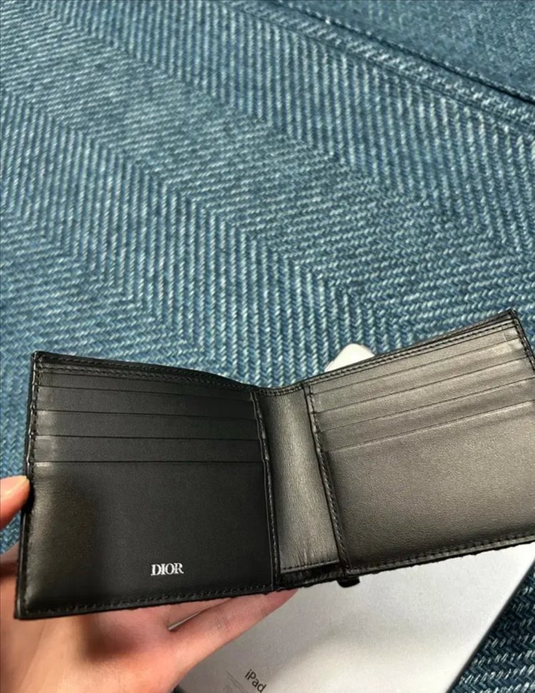 디올 오블리크 반지갑 이미지