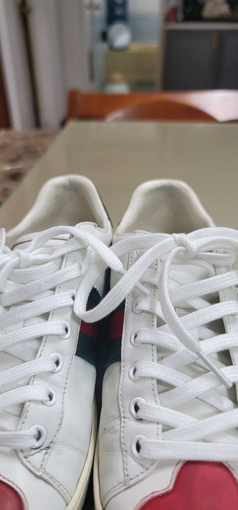 [정품] 구찌(GUCCI) 에이스 하트 스니커즈 (이태리 메이드)[판매 가격]450000이탈리아 럭셔리 브랜드 ** 이미지