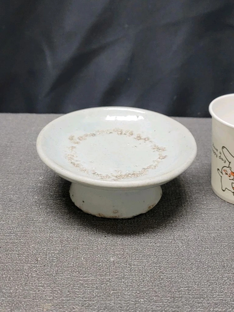 조선후기 백자 편대 높은굽 제기 이미지