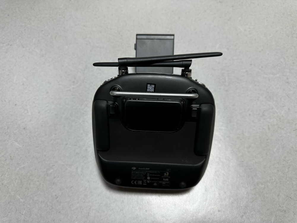 dji 팬텀4 프로 드론 조종기 이미지