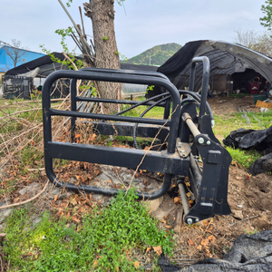 트렉터 집게 이미지