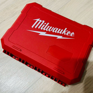 밀워키 비트케이스 대 이미지
